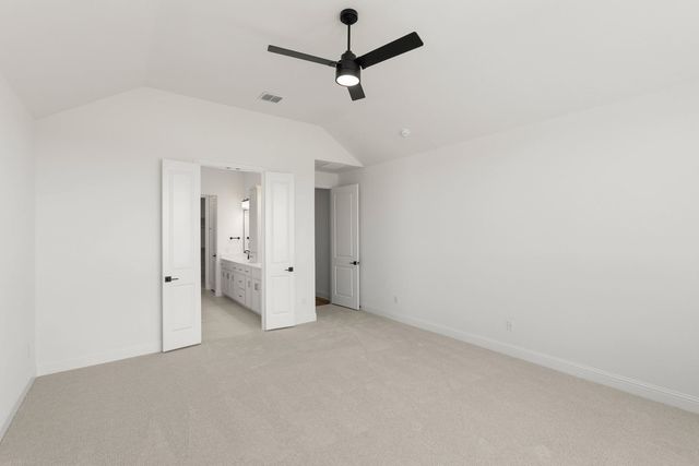 221 Cotopaxi Drive, Red Oak, TX 75154
