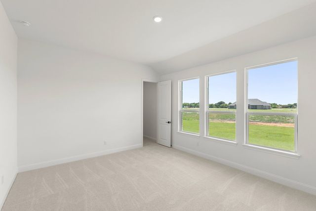 221 Cotopaxi Drive, Red Oak, TX 75154