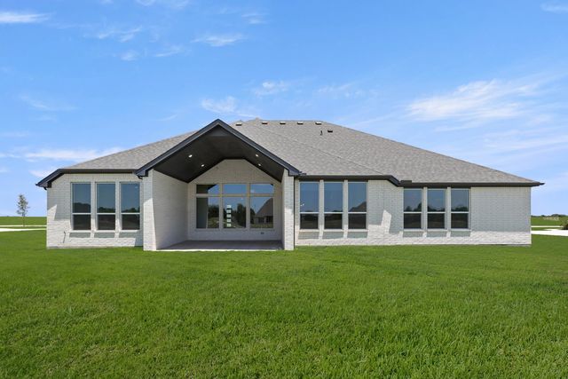 221 Cotopaxi Drive, Red Oak, TX 75154
