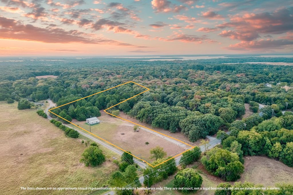 495 Blackjack Road, Valley View, TX 76272