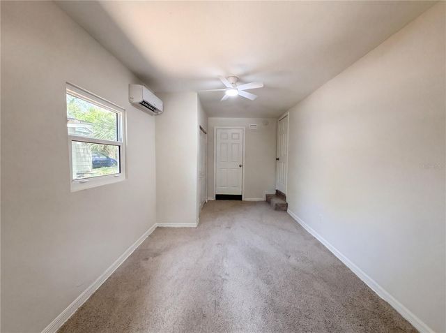 4010 E PARIS STREET, Tampa, FL 33610
