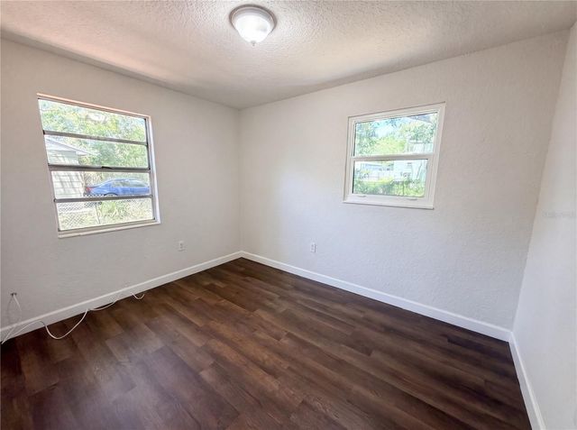 4010 E PARIS STREET, Tampa, FL 33610