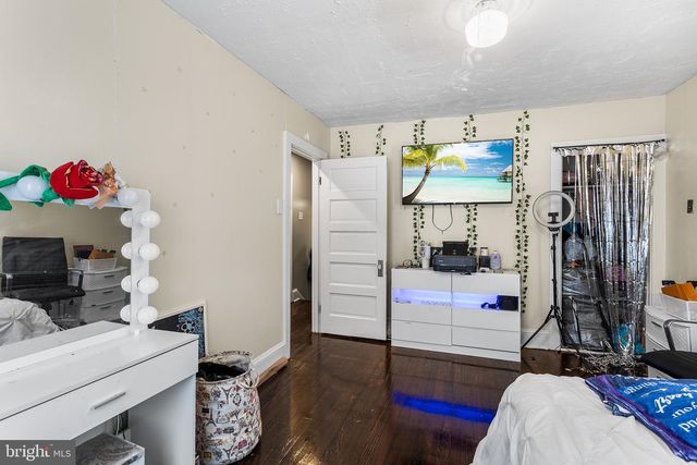 1755 ROCKWELL RD, Abington, PA 19001