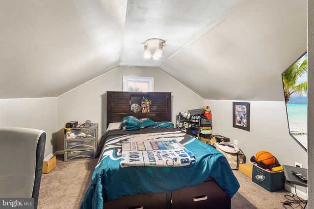 1755 ROCKWELL RD, Abington, PA 19001