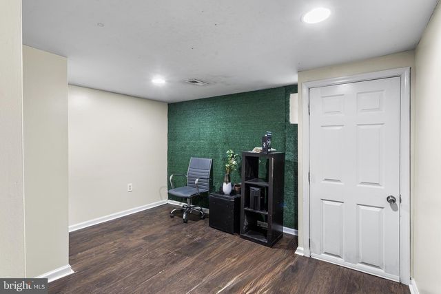 1755 ROCKWELL RD, Abington, PA 19001