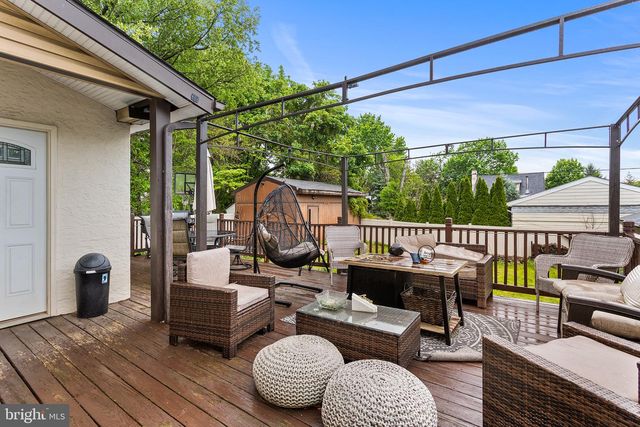 1755 ROCKWELL RD, Abington, PA 19001