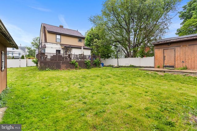 1755 ROCKWELL RD, Abington, PA 19001