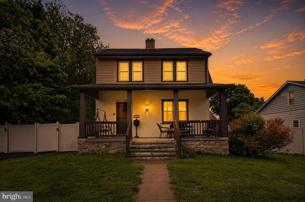 1755 ROCKWELL RD, Abington, PA 19001