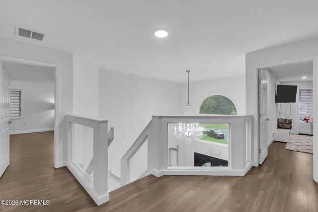 14 Black Walnut Way, Marlboro, NJ 07746