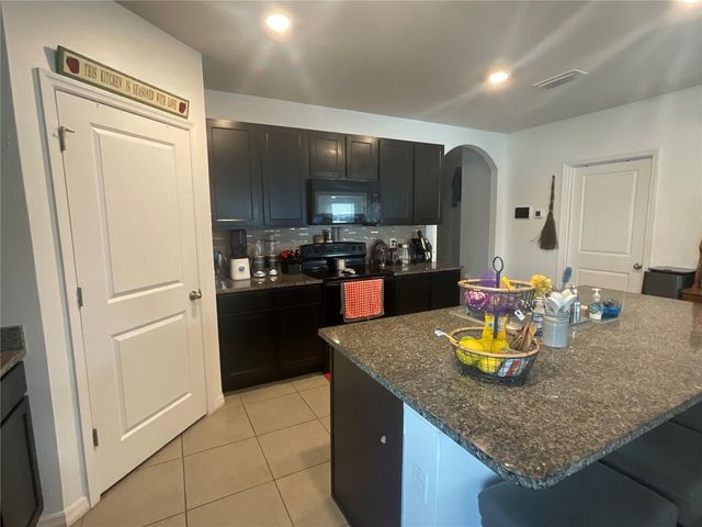 10206 GOLDEN LIGHT COURT, Riverview, FL 33578