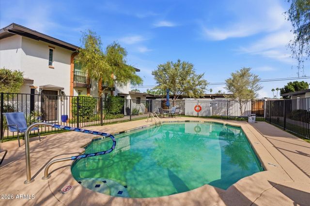 3702 E MONTEROSA Street 6, Phoenix, AZ 85018