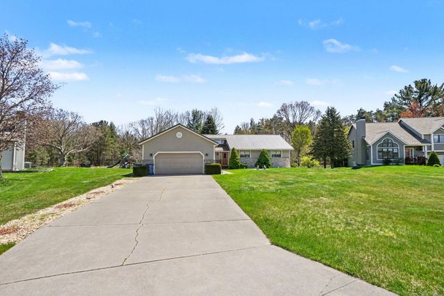 3682 W Fuller Drive, Fruitport Twp, MI 49444