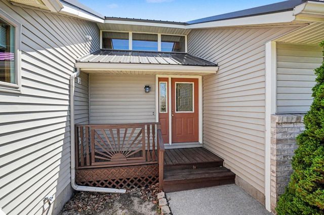 3682 W Fuller Drive, Fruitport Twp, MI 49444