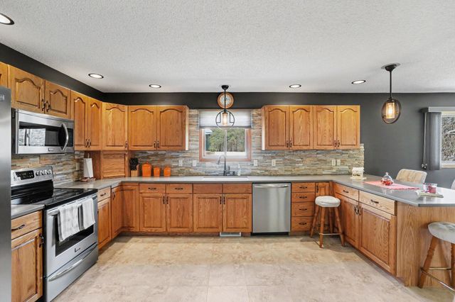 3682 W Fuller Drive, Fruitport Twp, MI 49444