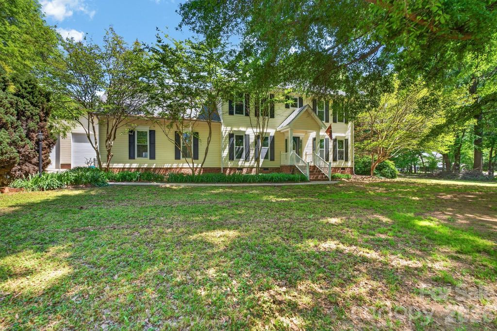 1820 Riva Ridge Court, York, SC 29745