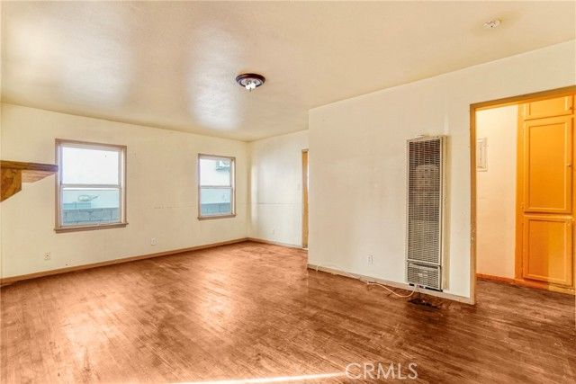 10807 Compton Avenue, Los Angeles, CA 90059