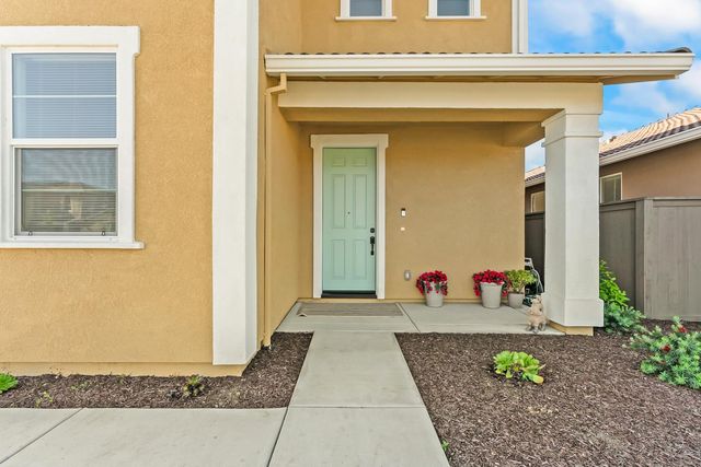 1100 Rio Del Oro Way, Olivehurst, CA 95961