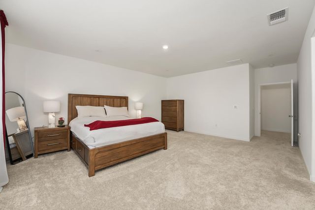 1100 Rio Del Oro Way, Olivehurst, CA 95961