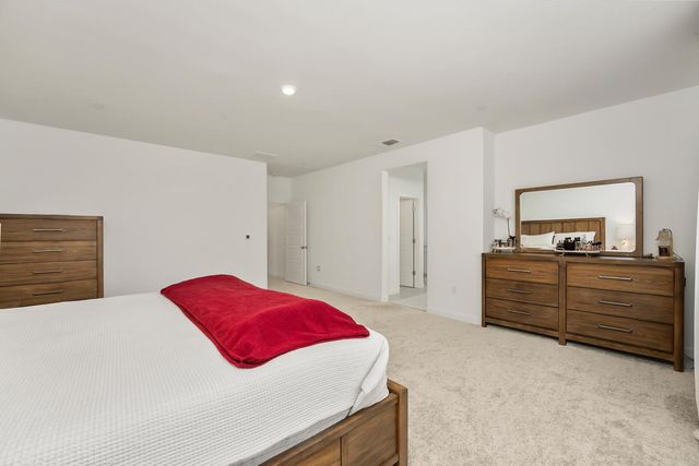 1100 Rio Del Oro Way, Olivehurst, CA 95961