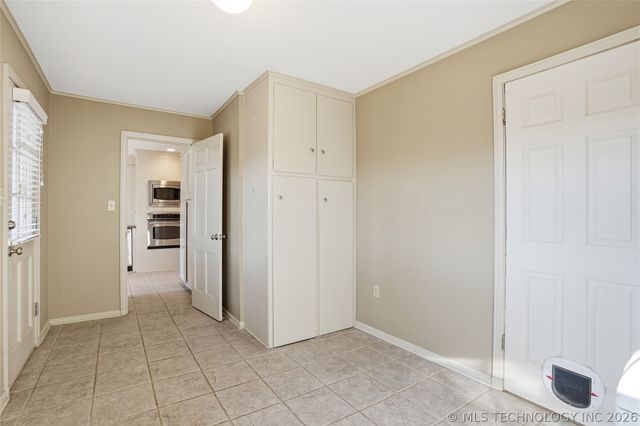 3127 S Lewis Avenue, Tulsa, OK 74105