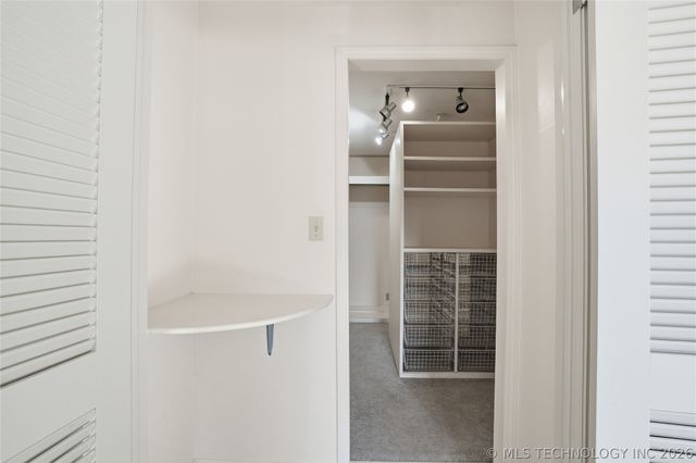 3127 S Lewis Avenue, Tulsa, OK 74105