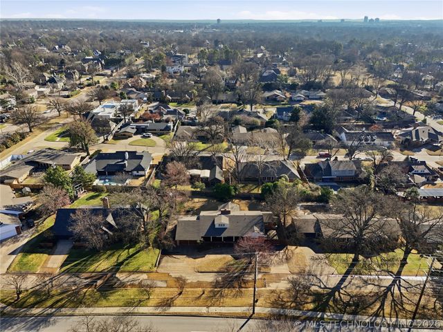 3127 S Lewis Avenue, Tulsa, OK 74105