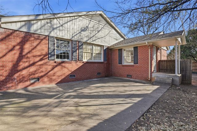 3127 S Lewis Avenue, Tulsa, OK 74105