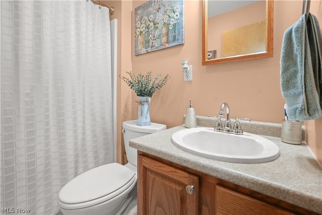 762 Township Road 150, Sullivan, OH 44880