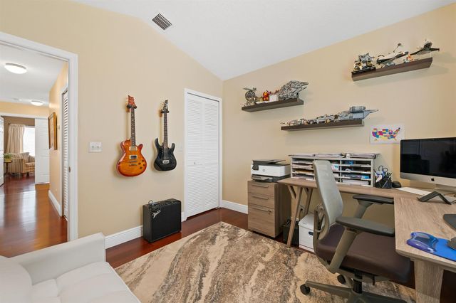 10927 La Salinas Circle, Boca Raton, FL 33428