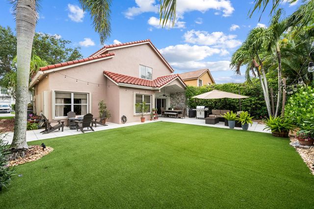 10927 La Salinas Circle, Boca Raton, FL 33428