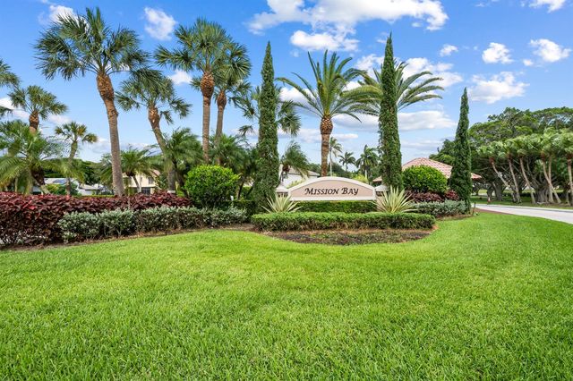 10927 La Salinas Circle, Boca Raton, FL 33428