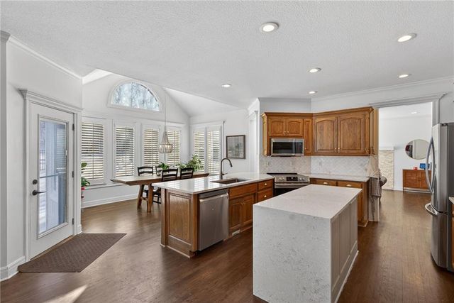 14701 Farley Street, Overland Park, KS 66221