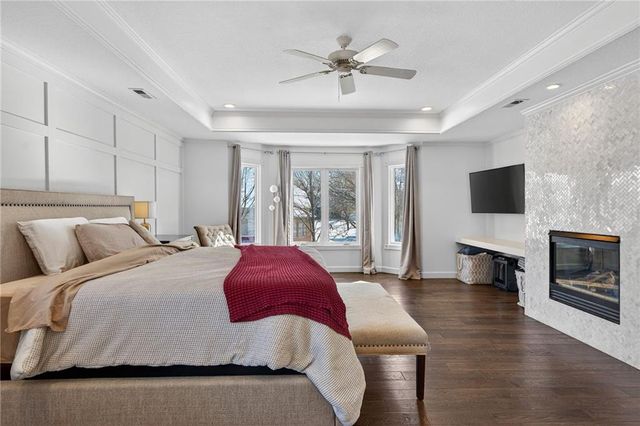 14701 Farley Street, Overland Park, KS 66221