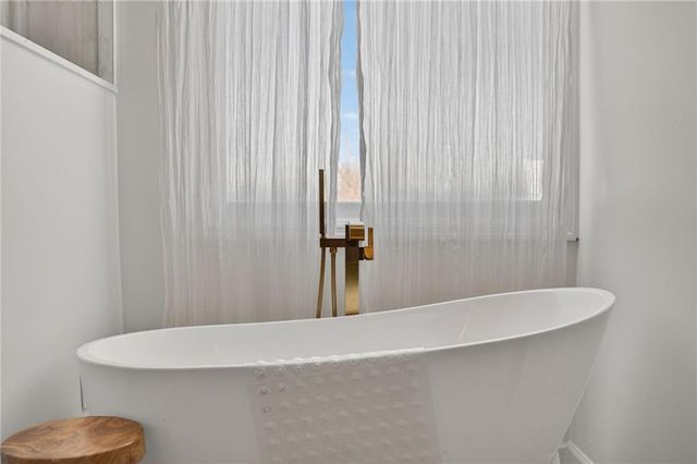 14701 Farley Street, Overland Park, KS 66221