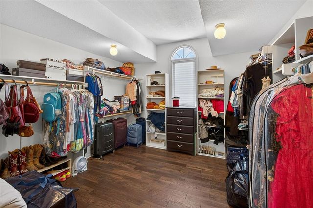 14701 Farley Street, Overland Park, KS 66221