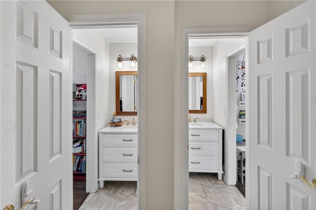 14701 Farley Street, Overland Park, KS 66221