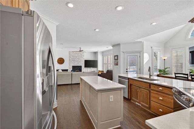 14701 Farley Street, Overland Park, KS 66221