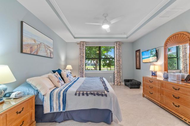 5941 Prosperity Avenue, Ave Maria, FL 34142