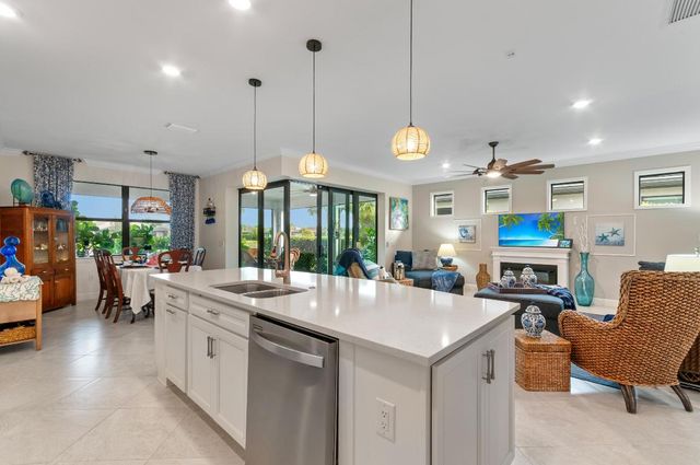 5941 Prosperity Avenue, Ave Maria, FL 34142