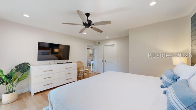 21 Haul Away Apt 5, Hilton Head Island, SC 29928