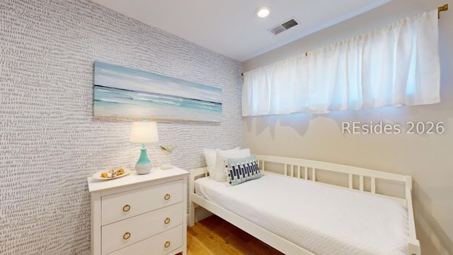 21 Haul Away Apt 5, Hilton Head Island, SC 29928