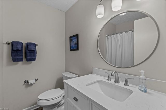 2305 Purple Martin LN, Virginia Beach, VA 23455