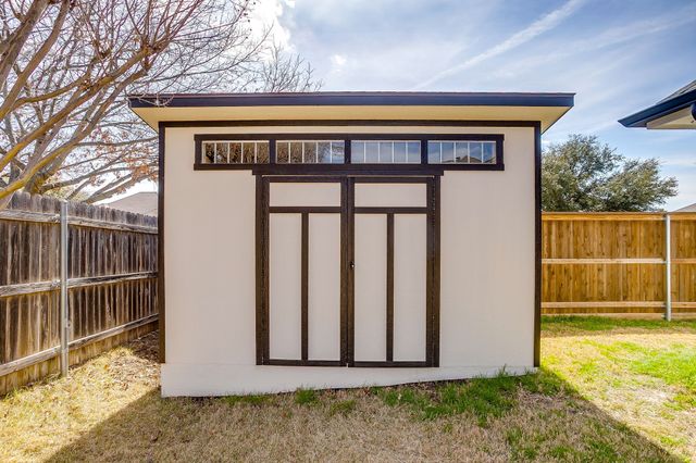 5529 Sierra Ridge Drive, Fort Worth, TX 76123