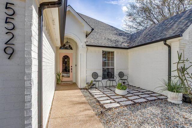 5529 Sierra Ridge Drive, Fort Worth, TX 76123