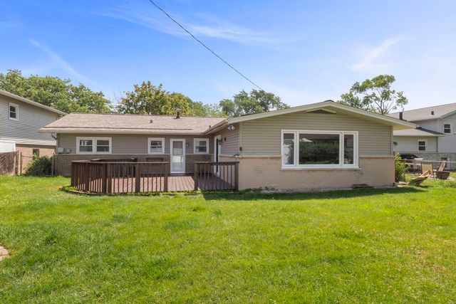 15200 Oxford Drive, Oak Forest, IL 60452