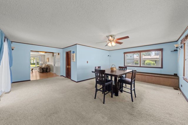 15200 Oxford Drive, Oak Forest, IL 60452