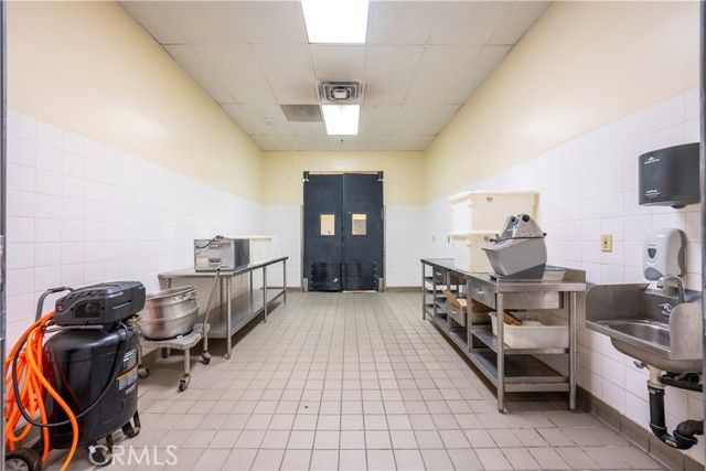 429 S Palm Avenue, Alhambra, CA 91803