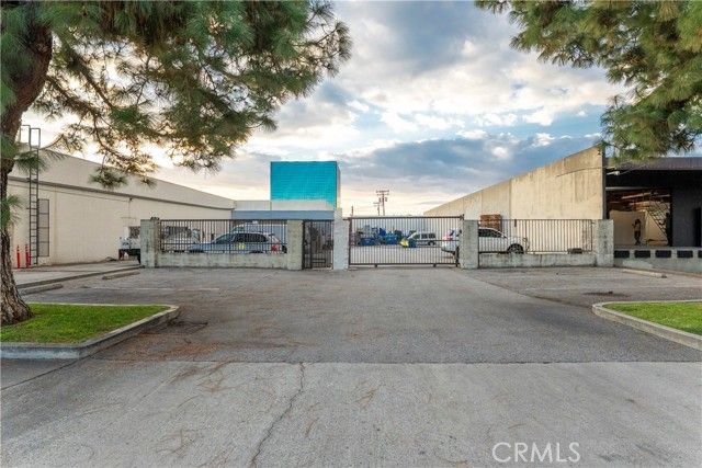 429 S Palm Avenue, Alhambra, CA 91803