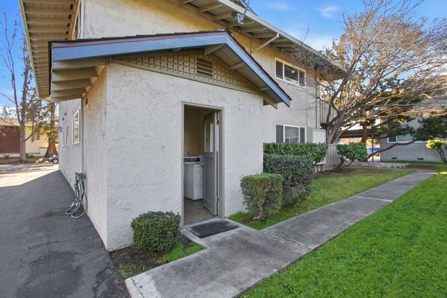 597 Valley Forge Way 4, Campbell, CA 95008