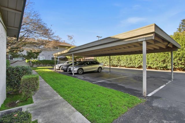 597 Valley Forge Way 4, Campbell, CA 95008